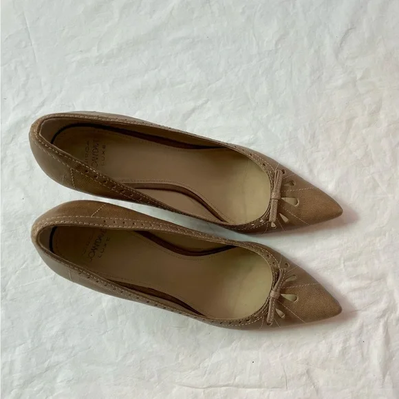 Joan & David Taupe Leather Pumps - Picture 4 of 10